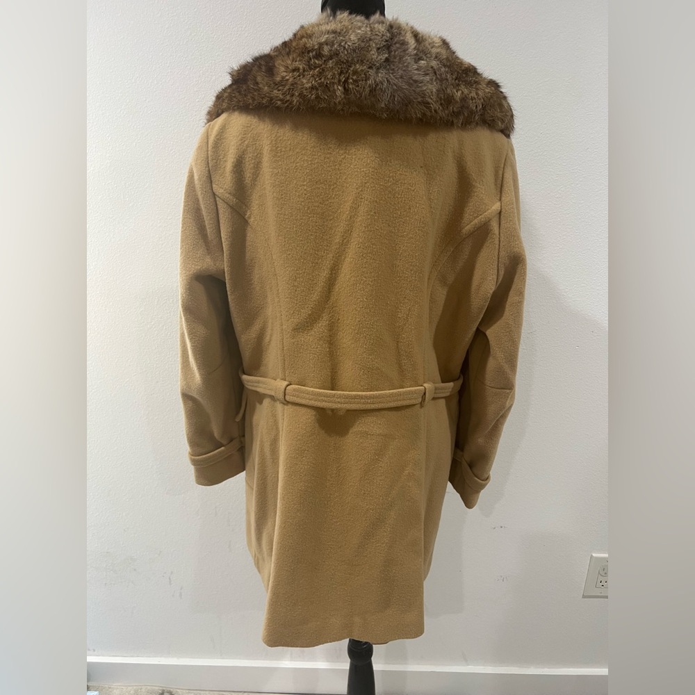 Real Fur Collar | Mob Wife Glam | Double Breasted | Vintage Wool Coat - Picture 5 of 6